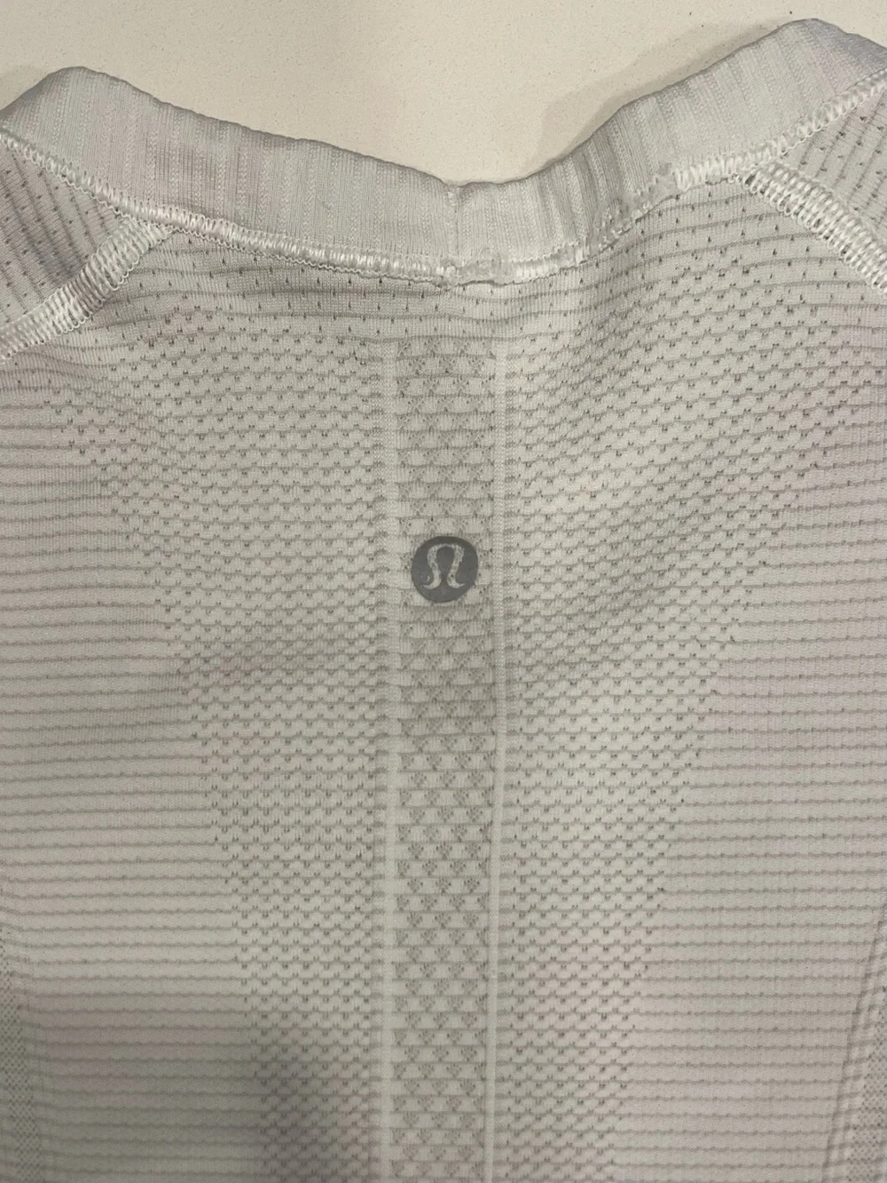 Lululemon Swiftly Tech Short Sleeve Crew - Heathered White